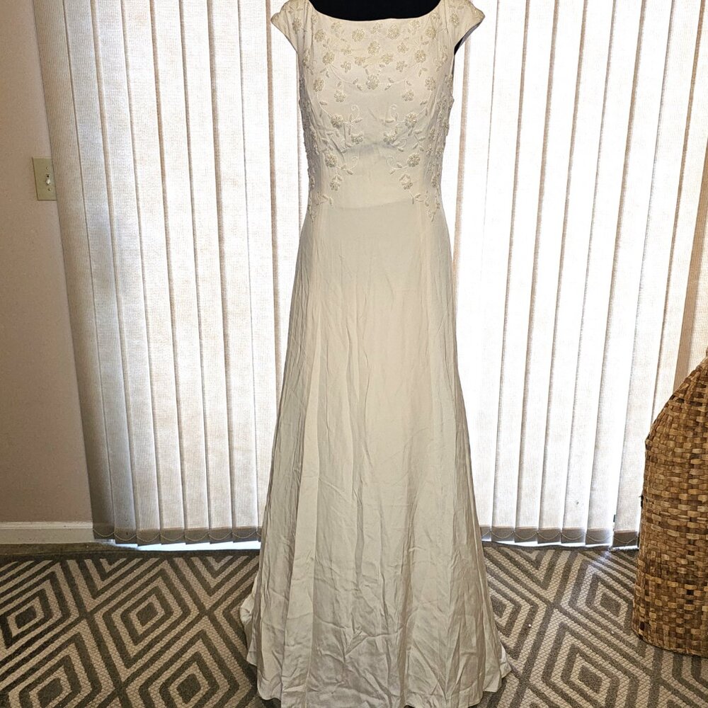 Le Sete Pastore Ivory Beaded Silk Wedding Dress 10